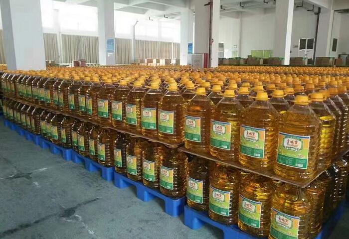 食用油儲存倉庫